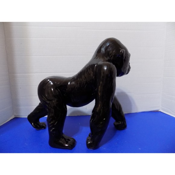 NEW Silverback Gorilla Monkey Statue Figurine Apes Chimps Ceramic - Picture 2 of 5